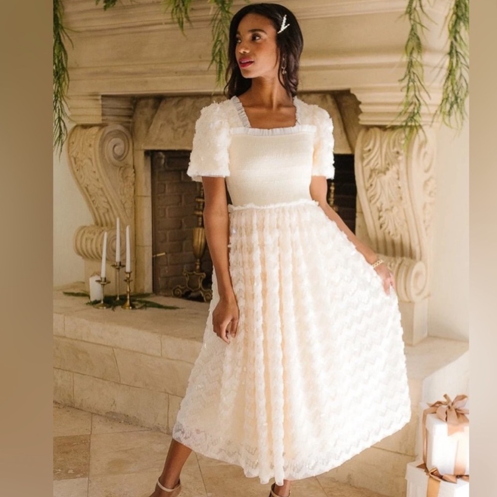 Ivy City Co Cloud 9 Dress Cream